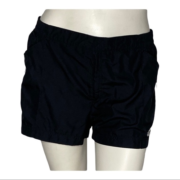Vintage Adidas Mesh lined shorts Sz Large - Picture 1 of 5